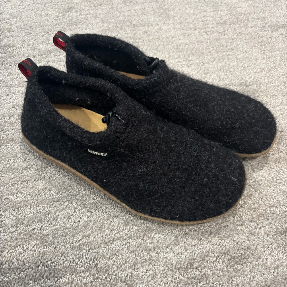 Giesswein Vent House Slippers Wool Felt Comfort Mule Clogs Size 42 US Men’s 10